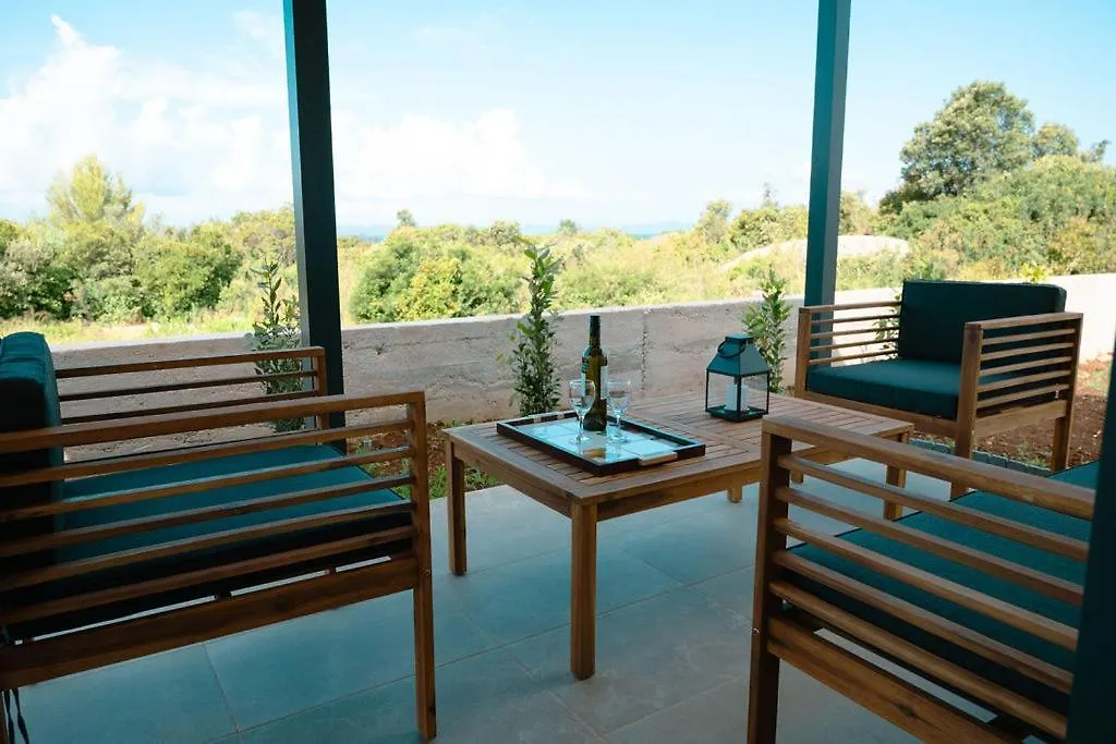 Robinson House Mimo Villa Nevidane