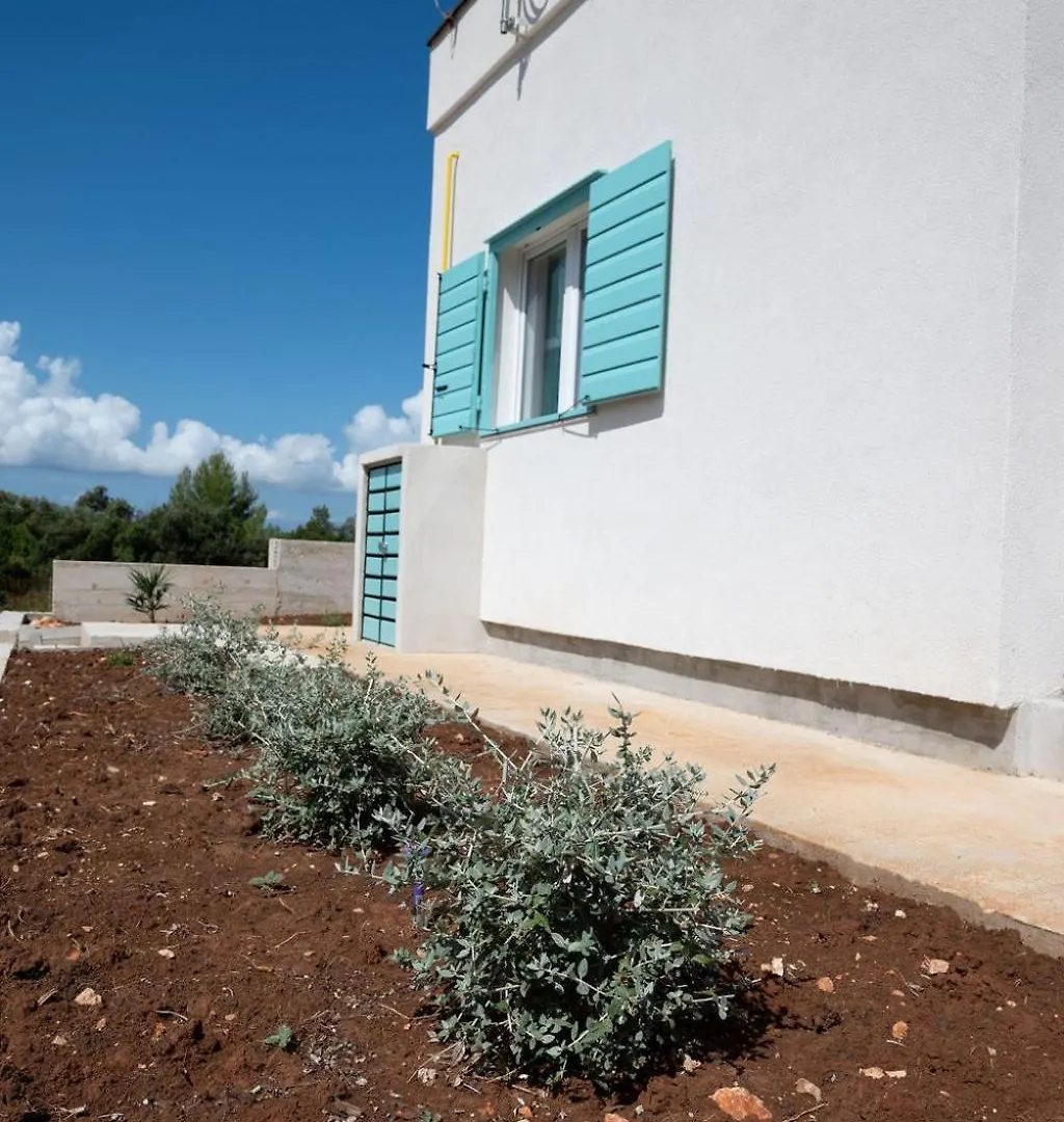 Holiday home Robinson House Mimo Villa Nevidane