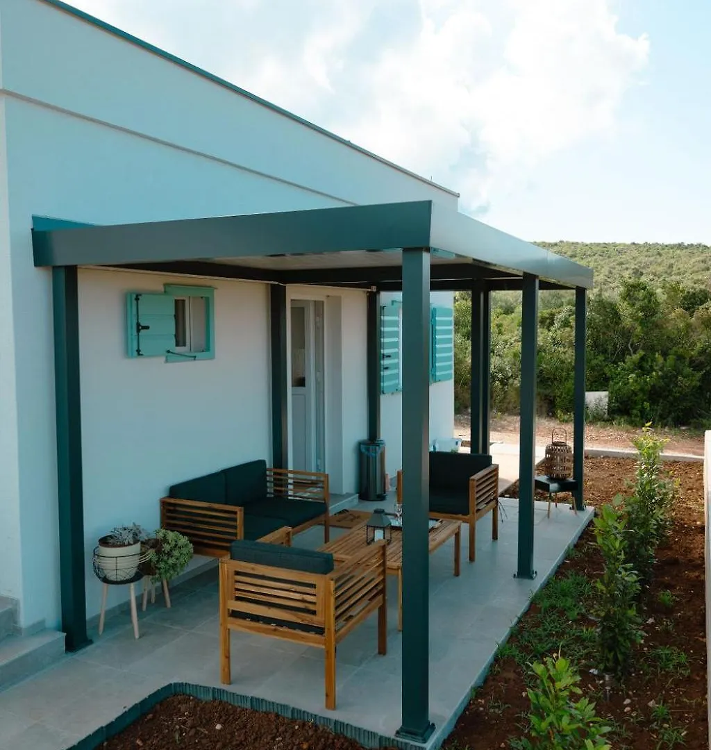 Robinson House Mimo Villa Nevidane 0*,